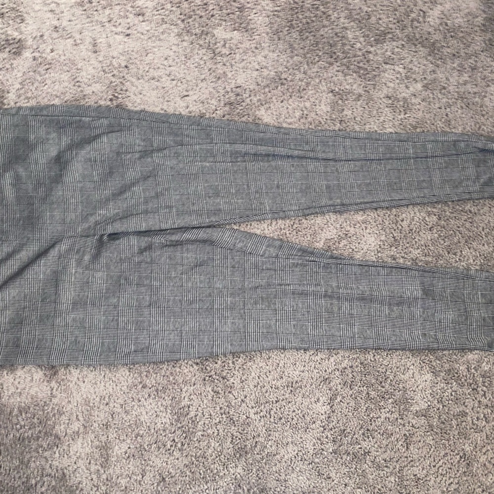Women’s Gray Plaid Dress Pants | Size XL | New with Tags | Business Casual - Picture 3 of 4